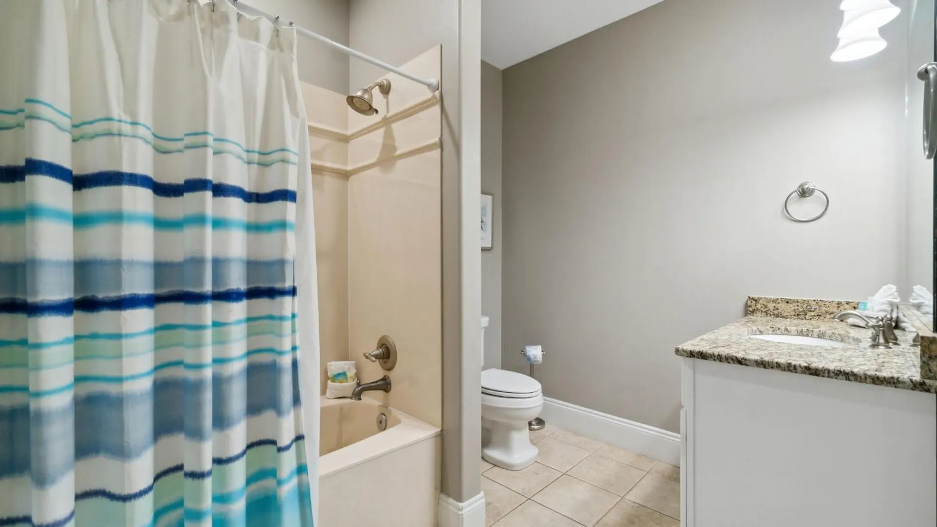 Vast Cay Castle With Private Beach And Game Room Destin Holiday home