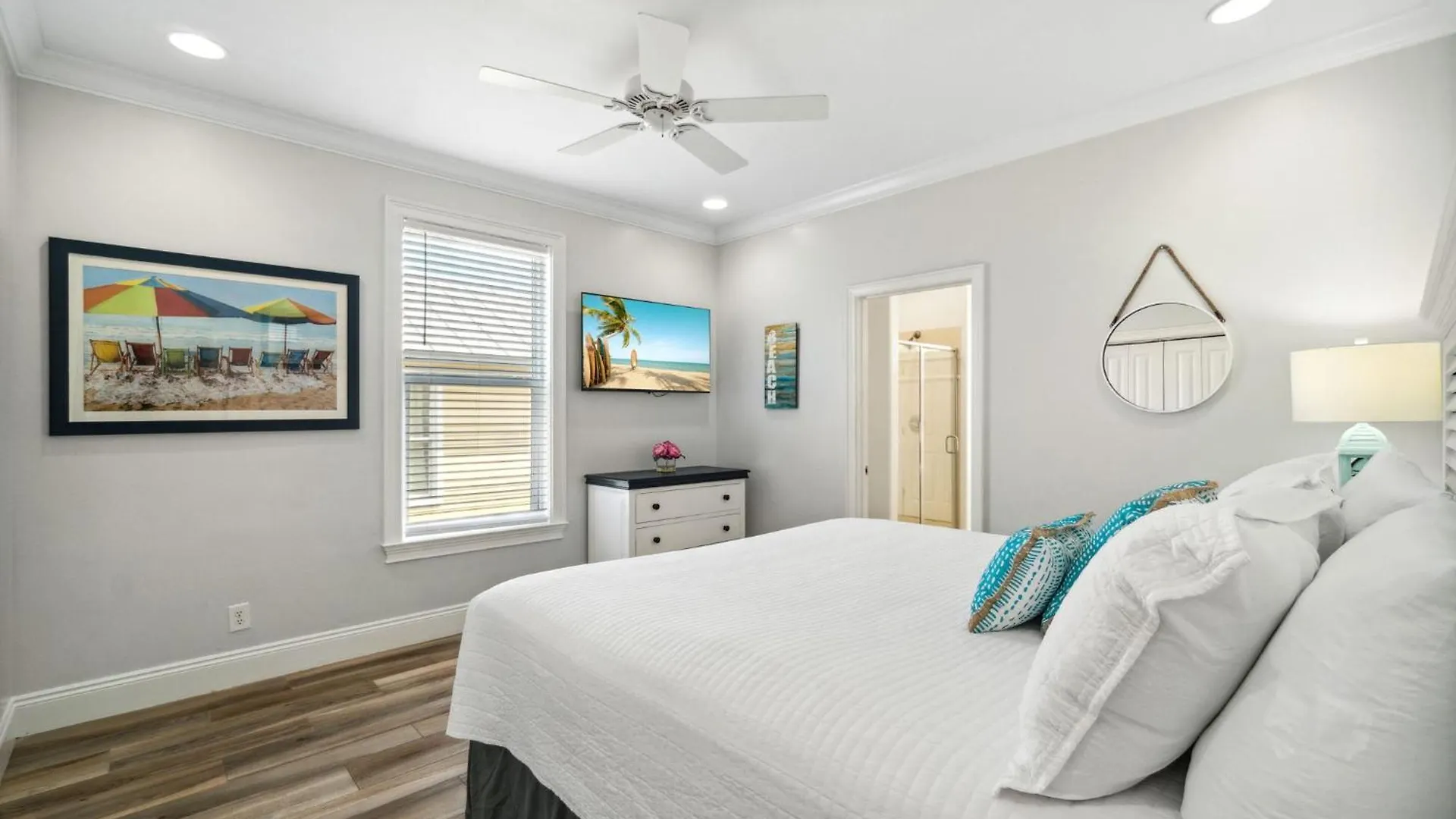 Vast Cay Castle With Private Beach And Game Room Destin Holiday home